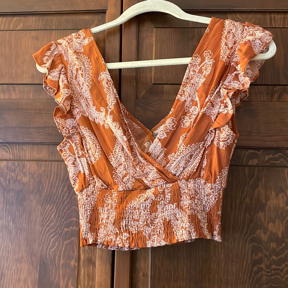 Light weight tank top! No tags but brand new